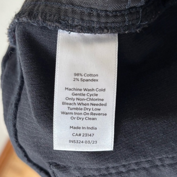 Talbots Signature Ankle Corduroy Straight Leg Pants In Black Women’s Size 16 - Picture 4 of 4